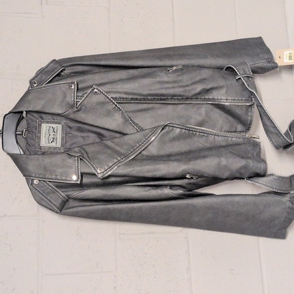 Levi's Women's Oversized Faux Leather Moto Jacket, Size 3X, Gray, NWT, Bikercore - Picture 5 of 7